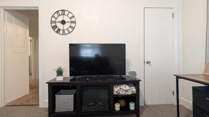 Cozy Apartment Over Garage In Orangeburg - Orangeburg, SC