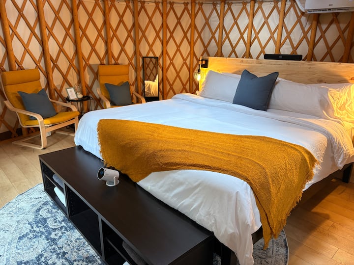 Blue Heron Yurt (12) | Cape Carraholly Retreat - Port Moody