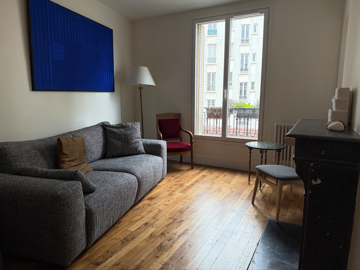 Annonce Airbnb populaire: Beautiful apartment in Paris Belleville à Paris 20e Arrondissement
