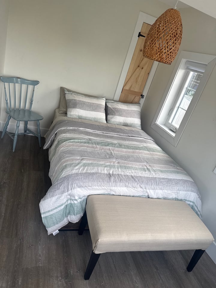 საძინებელი 1