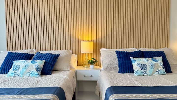 2 брачни кревета (широки 150-1