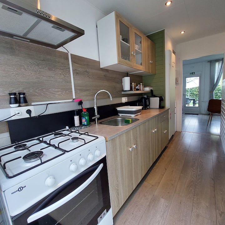 Chalet Met Hottub In Jocomo, Lanaken. - Maastricht