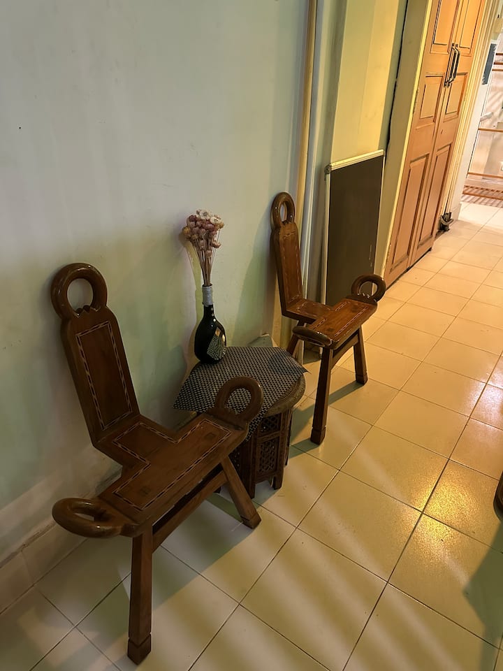 Vijaya - Private Room | Bathroom Via Small Hallway - Shillong