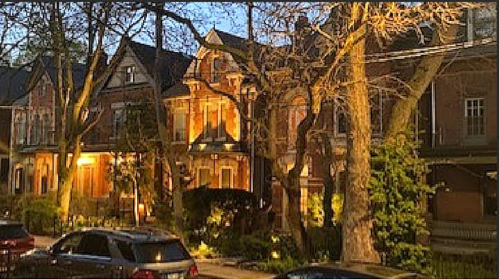Apartment In Victorian House - Cabbagetown Central - Toronto