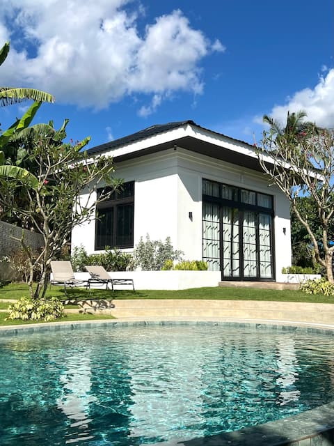 Private Lush Microresort w/Pool for up to 8 guests