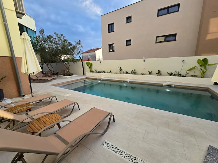 App Sea View, Pool, Garden & Bbq - Zaton