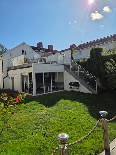Large terrace, jacuzzi and garden