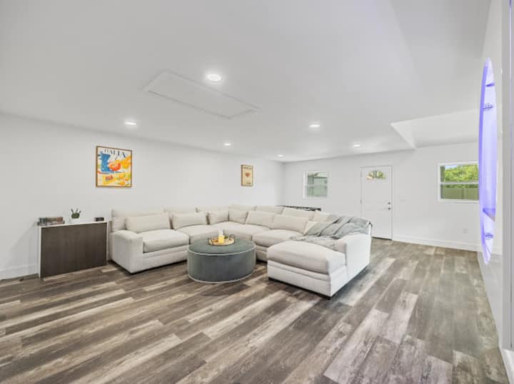 Luxury Airbnb On Wesley Chapel - San Antonio, FL