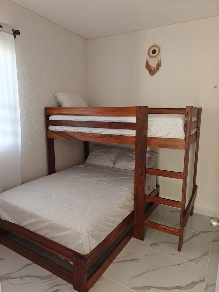 غرفة النوم 2