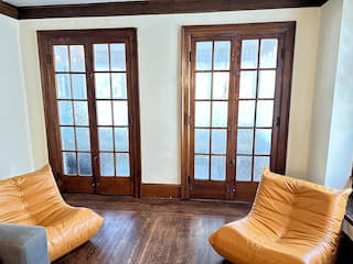 Allentown 3 Bed Apartment with Central A/C, photo 5 of 40