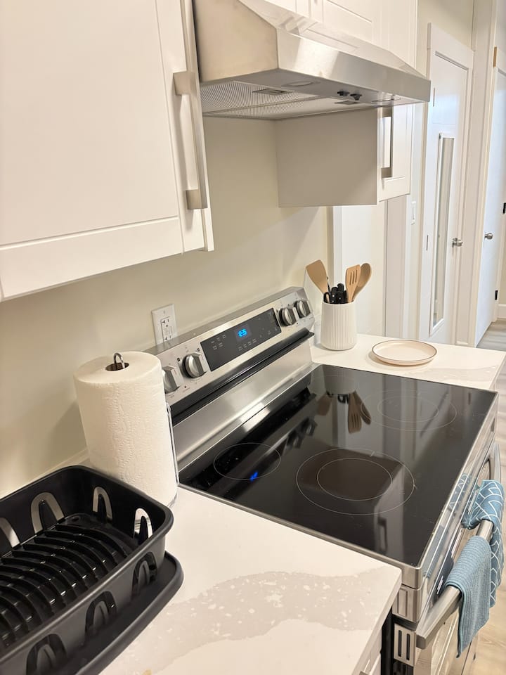 1bedroom Cozy Suite In Prince George - 喬治王子城