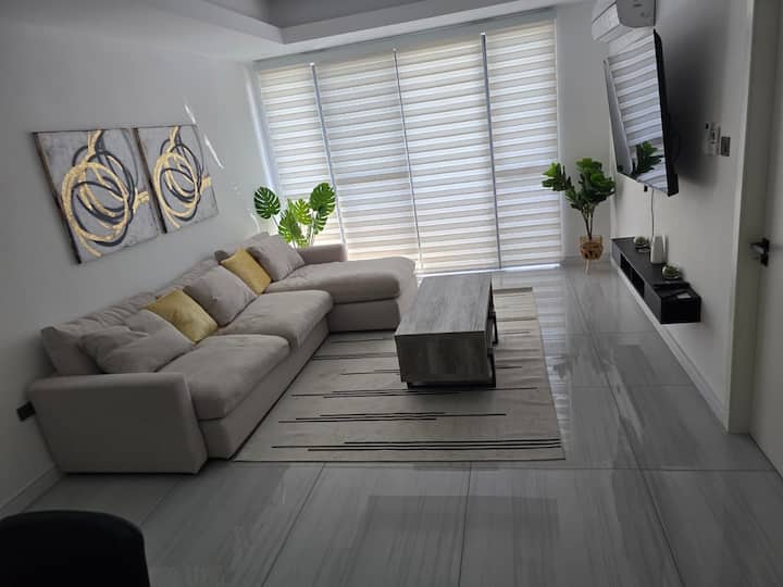 Luxe Haven - Kingston