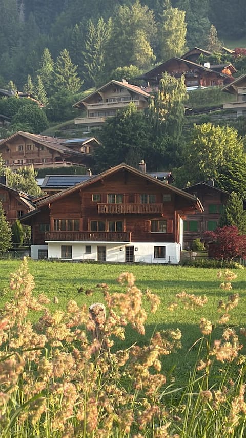 Rougemont village garden flat