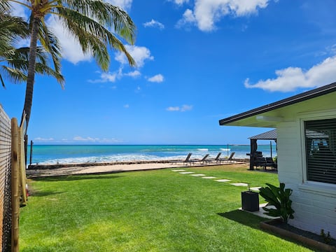 Oceanfront house in charming Ewa Beach with AC