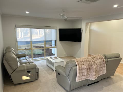 Mildura 5bedroom family retreat