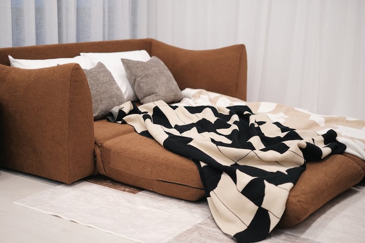 'Amber' · 1 Bedroom Apt In Burwood Near Everything - Burwood