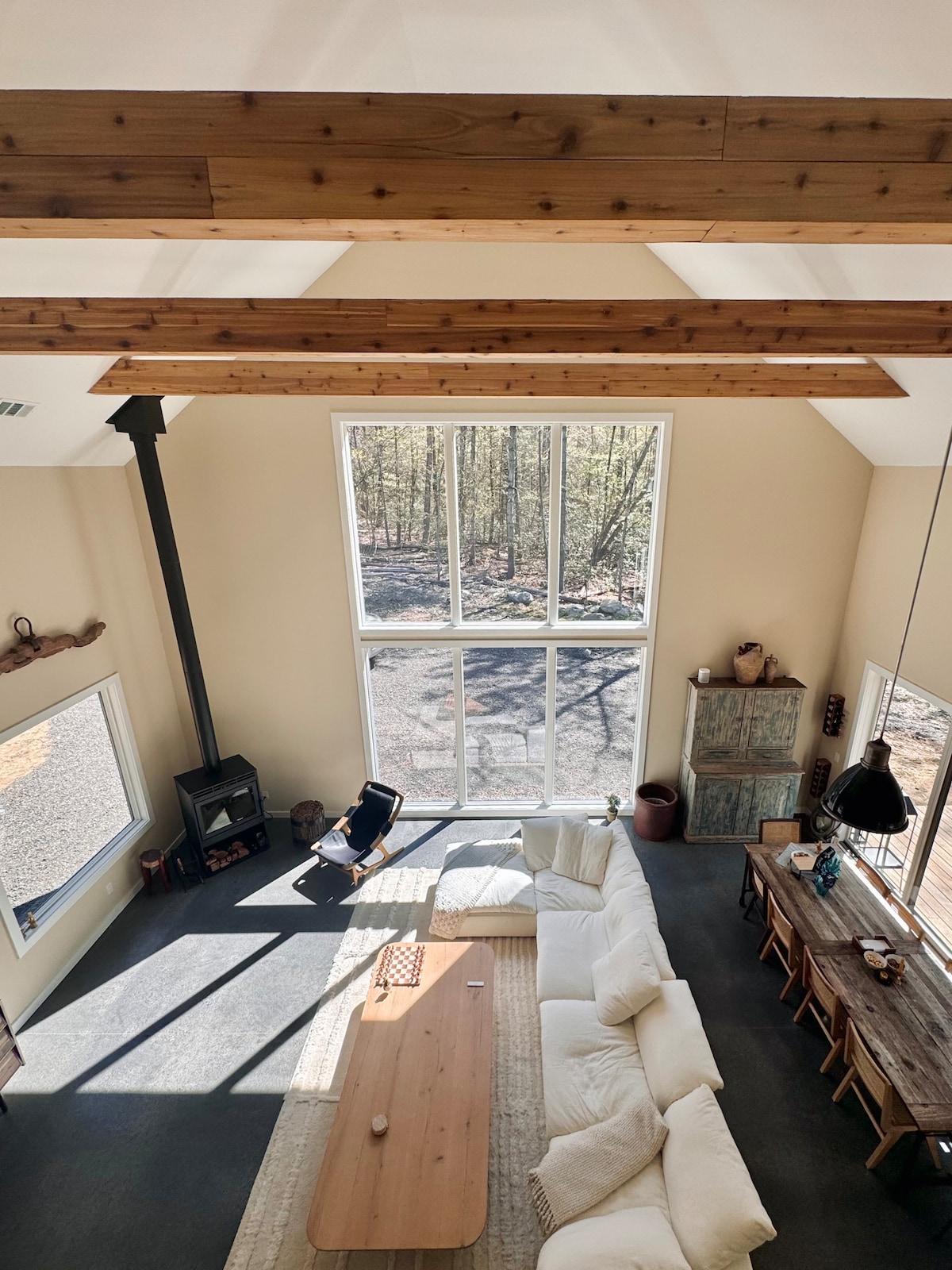 Top performing Airbnb: Pool & Sauna Pearl In The Woods Hudson Valley Gem in Kerhonkson