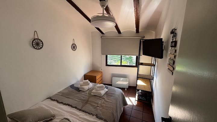 საძინებელი 1