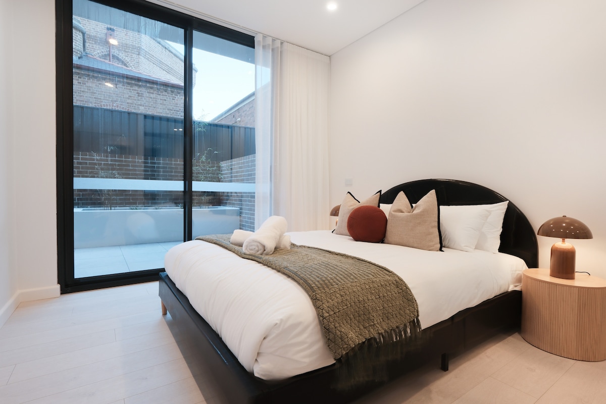'Arch' · 2 Bedroom Apt in Burwood near OlympicPark