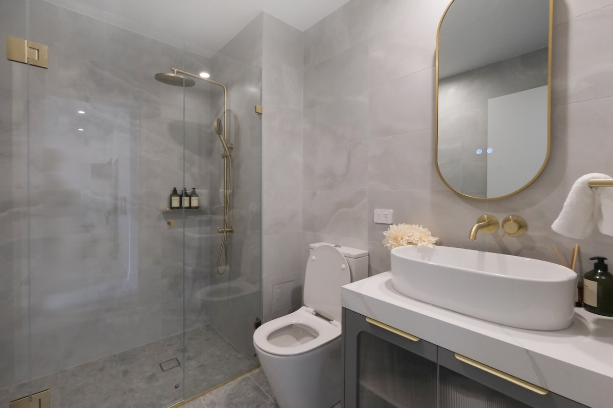 'Arch' · 2 Bedroom Apt in Burwood near OlympicPark