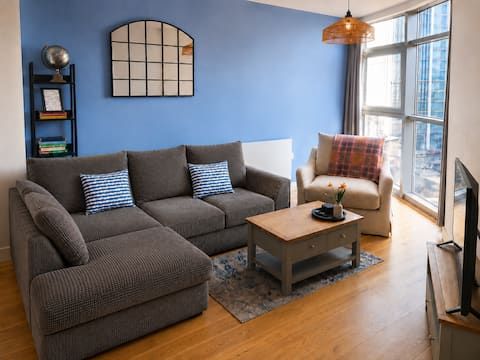 Successful Airbnb property: City Centre 2-Bed | Free Secure Parking in Cardiff