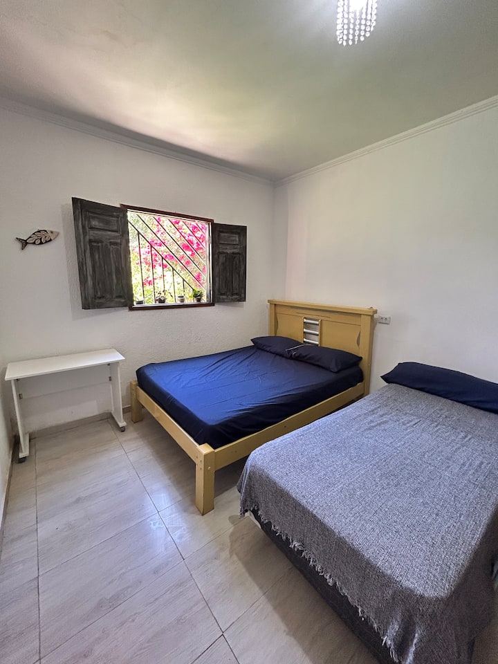 Dhomë gjumi 2