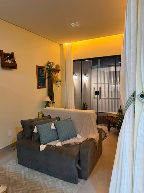 Top performing Airbnb: Charming little corner in Toledo
