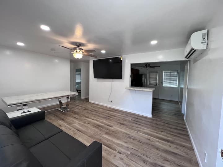 11440 Medina - El Monte, CA