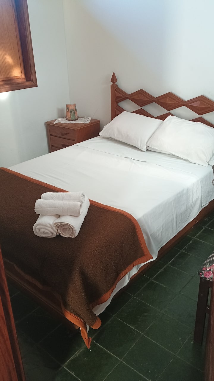 غرفة النوم 1