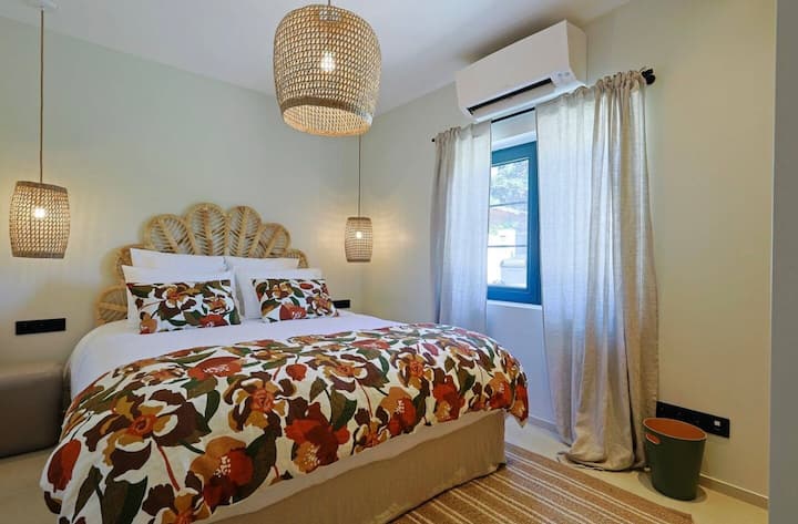 Villa Rénovée 3 Chambres Piscine Chauffée - Saint-Tropez