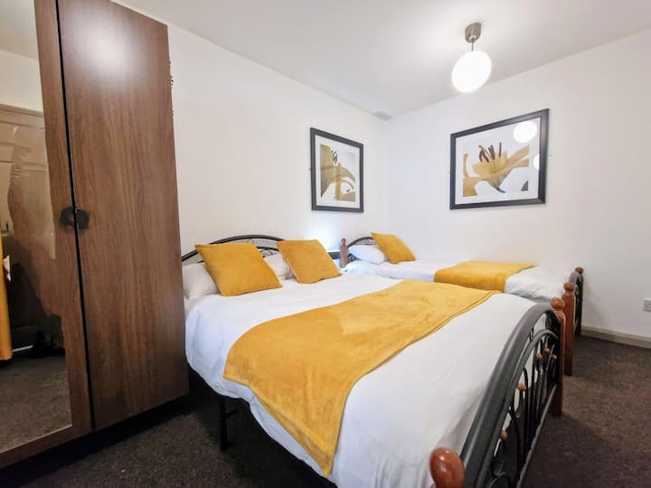 غرفة النوم 1