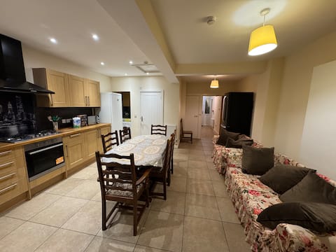 Oxford Modern Ensuite Villa 6 Large Rooms FREEPark
