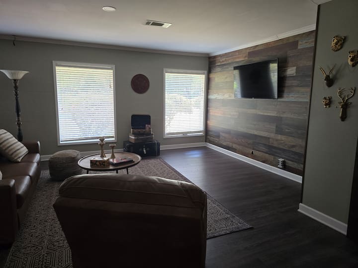Coastal Garage Condo - Gulfport, MS