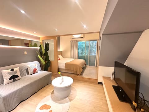 Sky Garden II / Sky Garden Room 2 / 3 min walk from Ximen Station