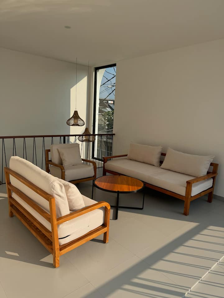 Dejaya Hill Sanur 3-bedroom Villa 8a - Sanur