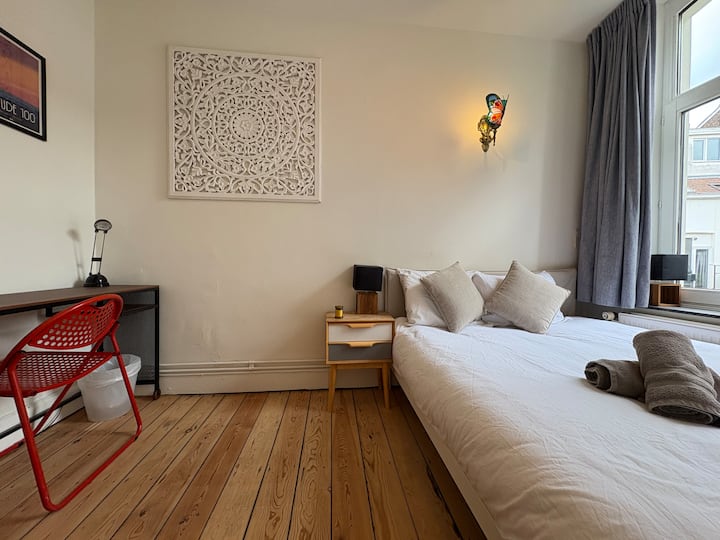 Chambre Moderne En Plein Cœur Du Châtelain - Ixelles