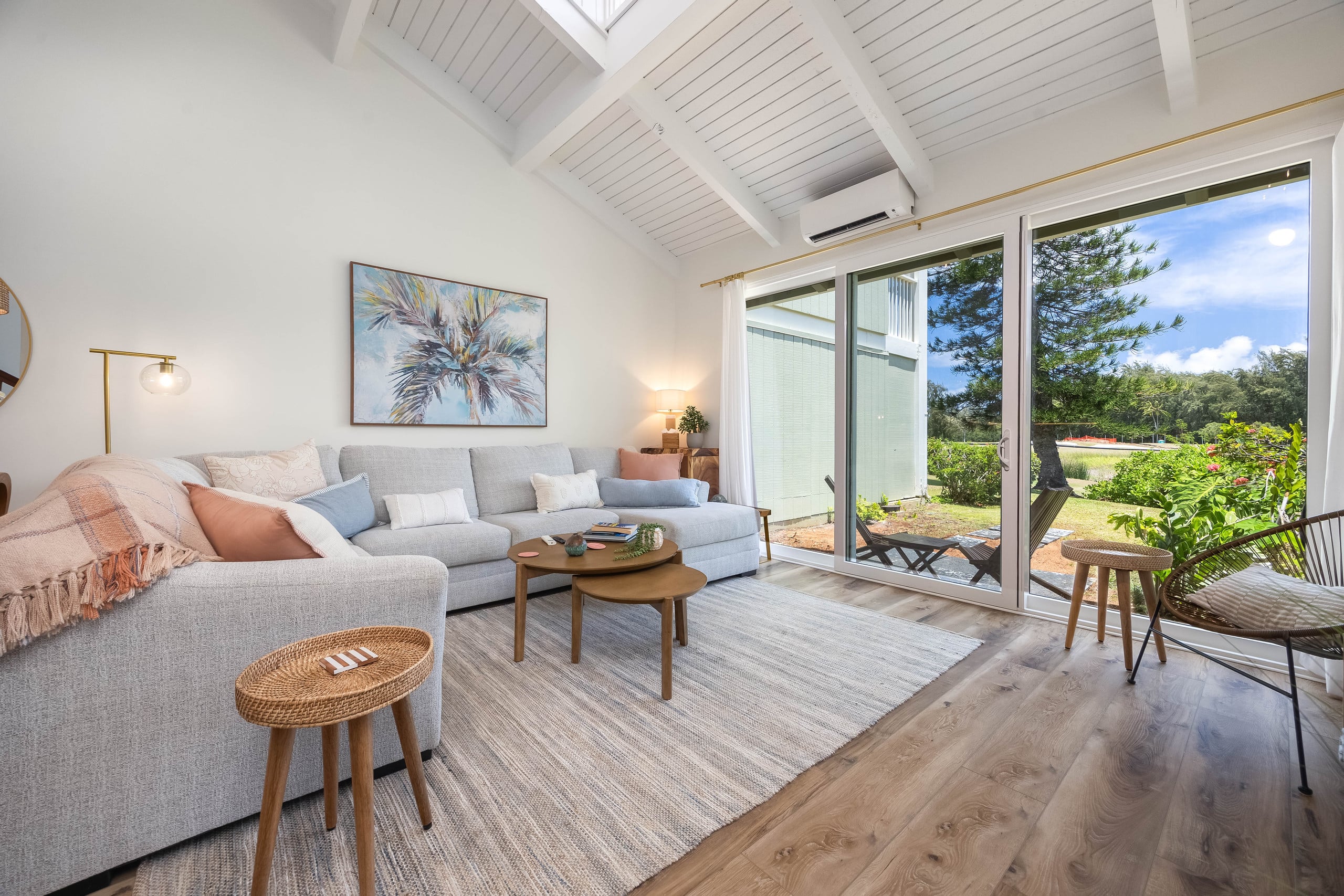 Home in Kahuku · ★5.0 · 3 bedrooms · 3 beds · 2.5 private baths - Image 3