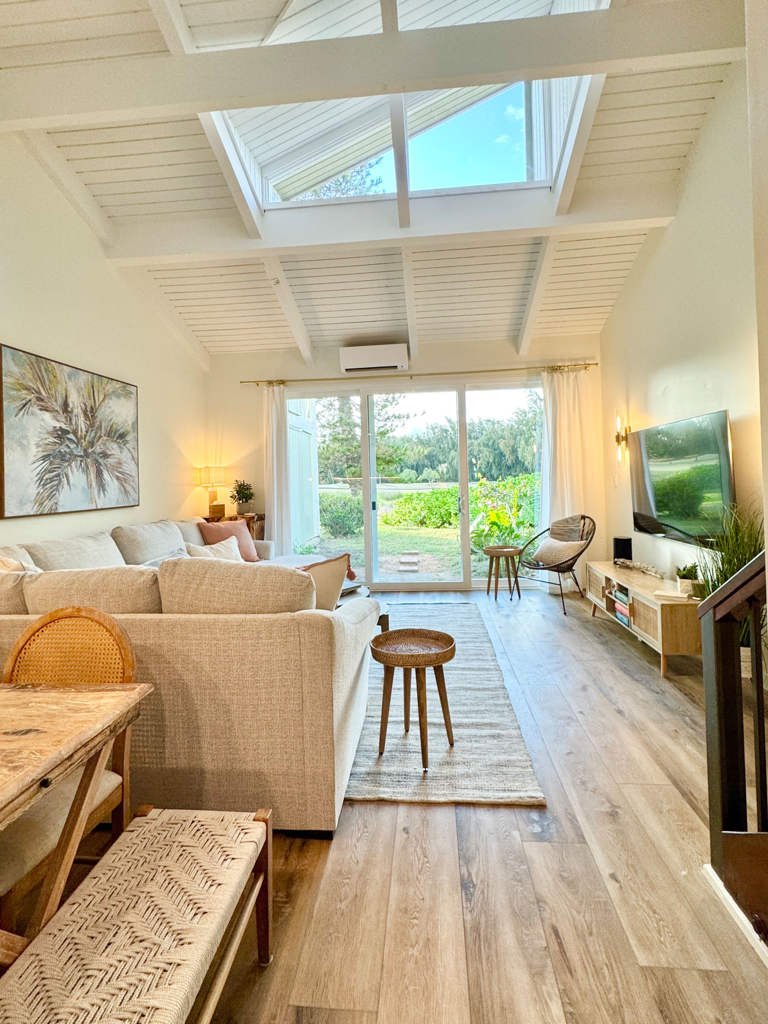 Home in Kahuku · ★5.0 · 3 bedrooms · 3 beds · 2.5 private baths - Image 6
