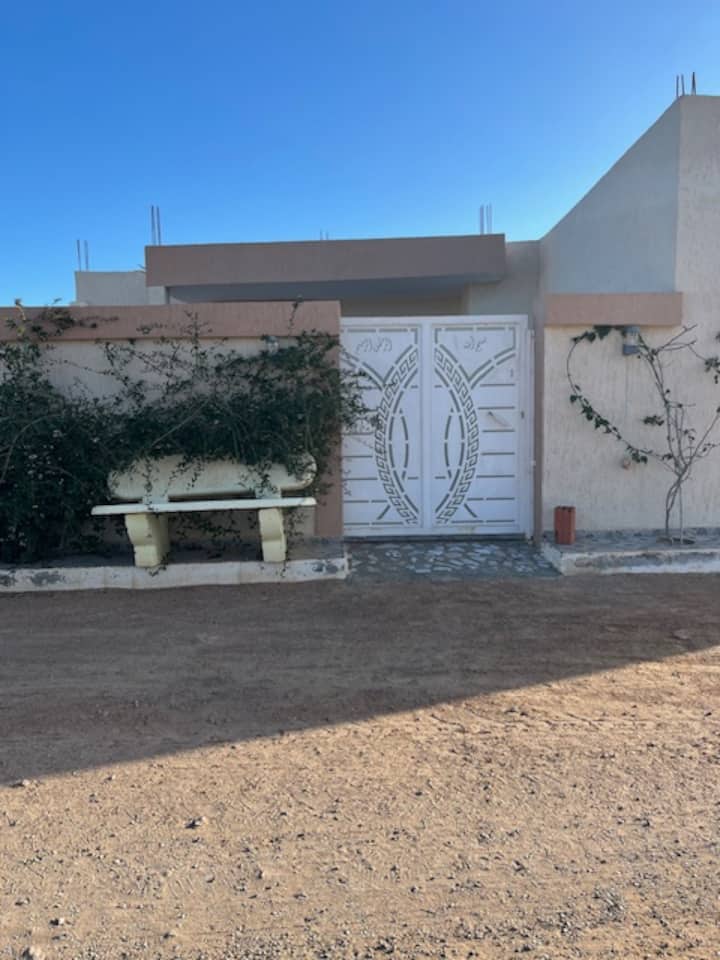 Jolie Maison S+3 - Djerba