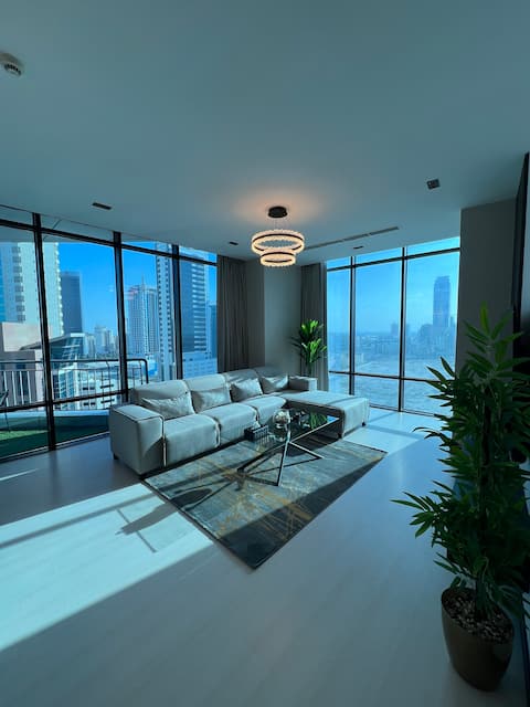 3BR Aprt near City Centre mall