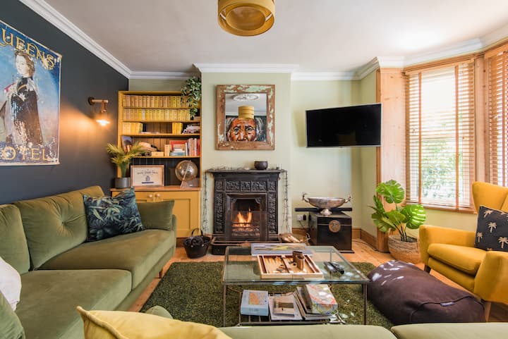Luxury Victorian Townhouse - Mulligan’s Rest - Deal