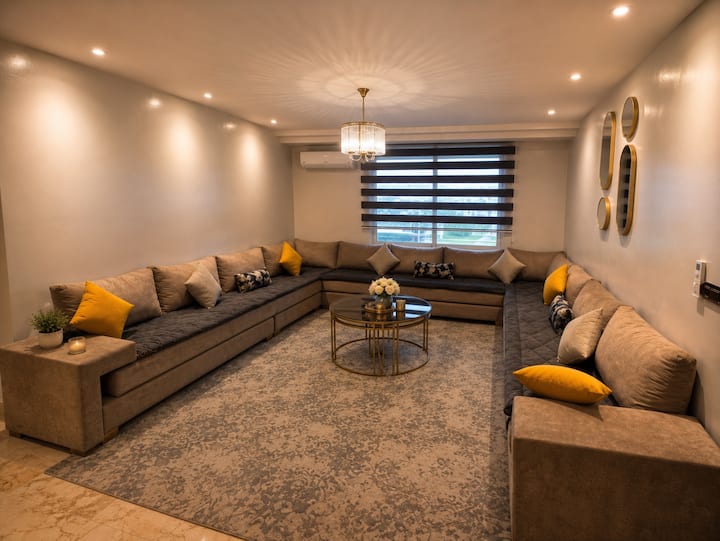 Elegant Apartment In Lhivernage / City Centre - Marrakech