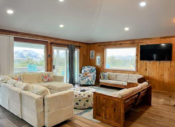 Second Row From The Beach, 4br, And Pet Friendly - Outer Banks, NC