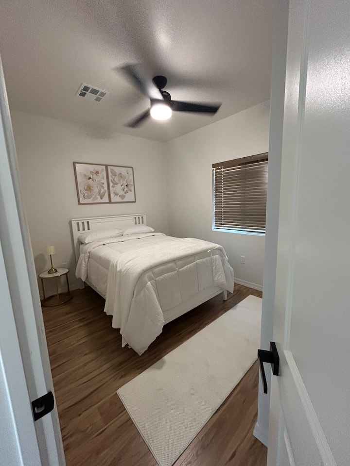 غرفة النوم 1