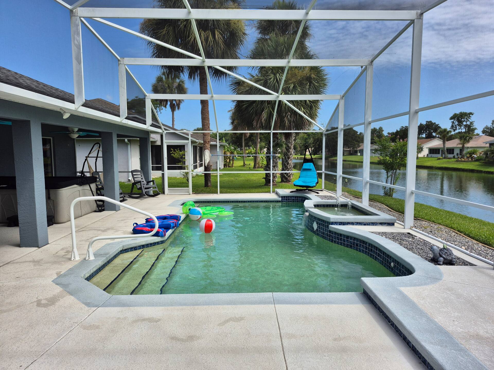 Sadie's pool and hot tub home