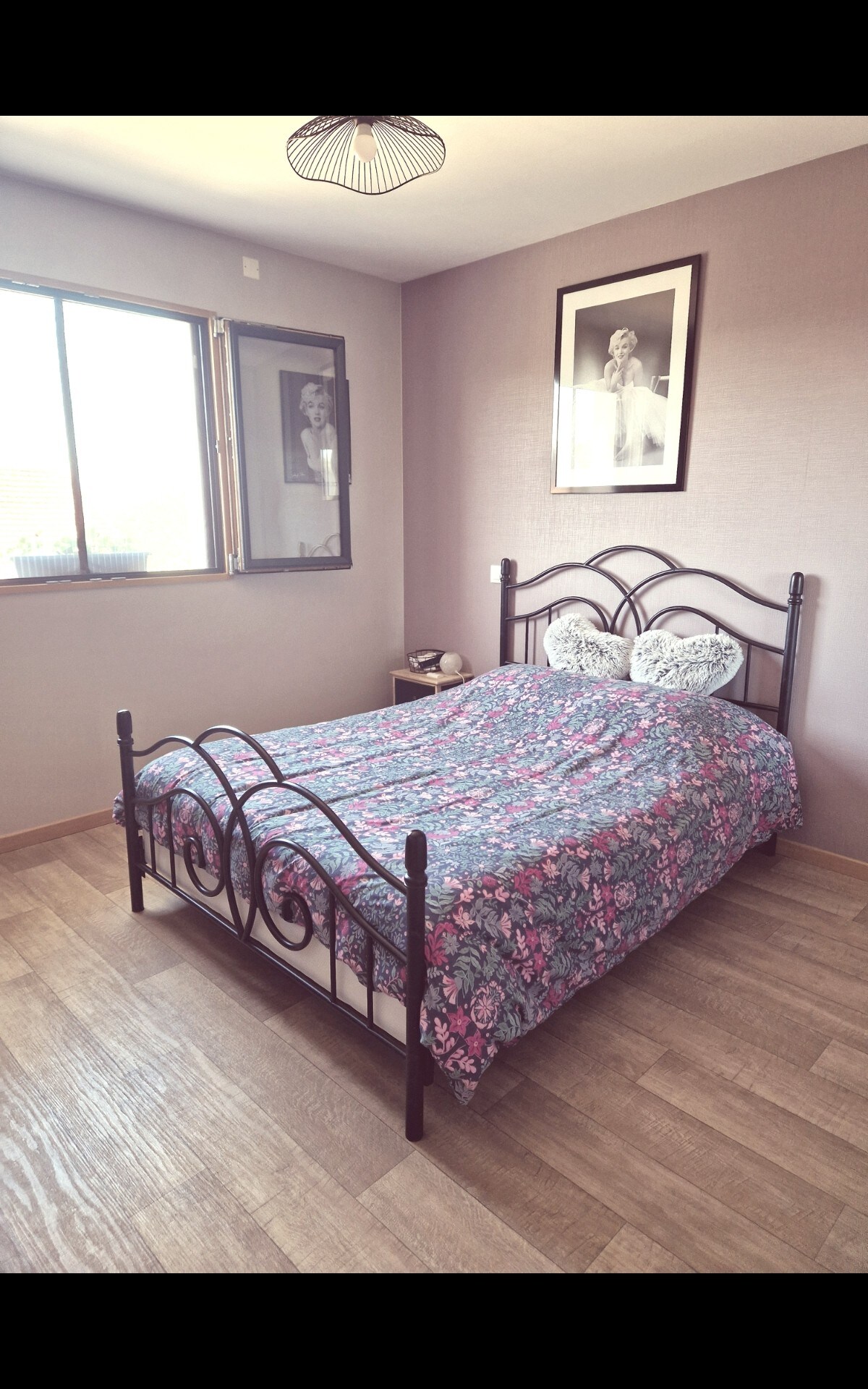 საძინებელი 1