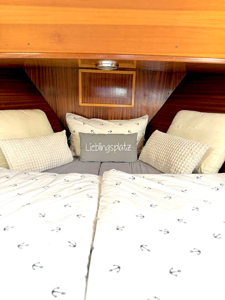 في غرفة نومنا الثانية المريحة للغاية، يمكنك أن تشعر بالراحة الشديدة. 