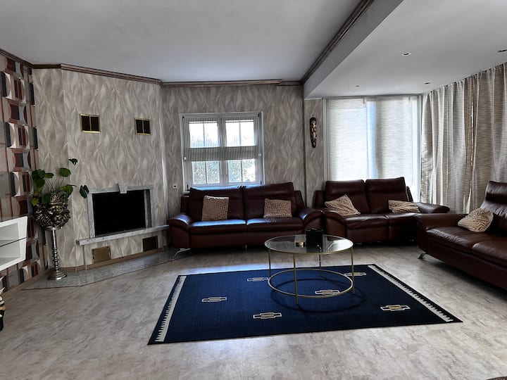 Welcome To Cloud9 - Neu-Isenburg