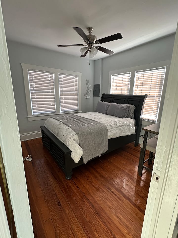 غرفة النوم 1