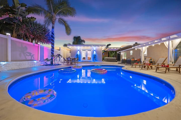 California Dreamin’ Resort-style Pool House - Santee, CA
